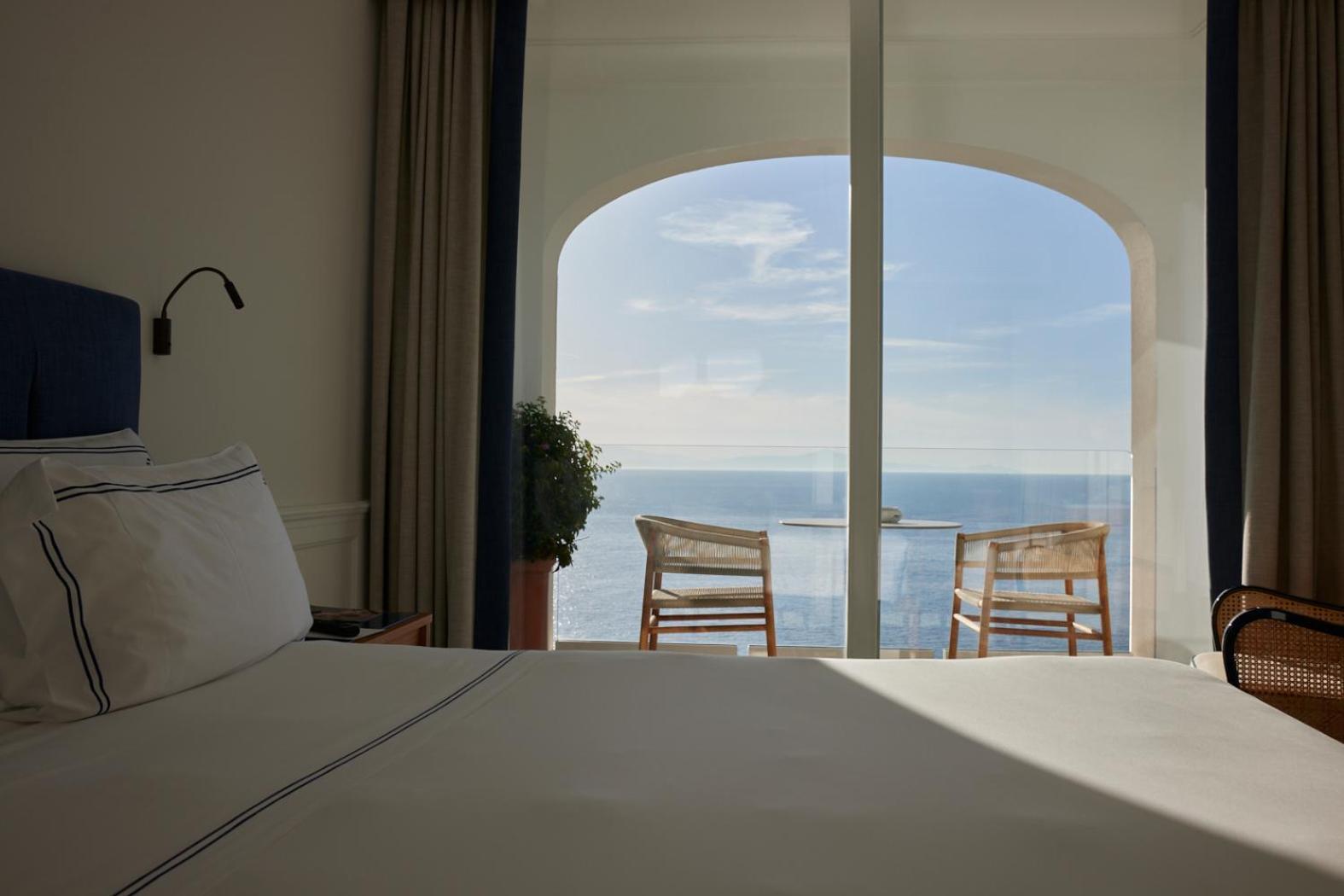 Deluxe Double Room Sea View,1665396483:JPEG